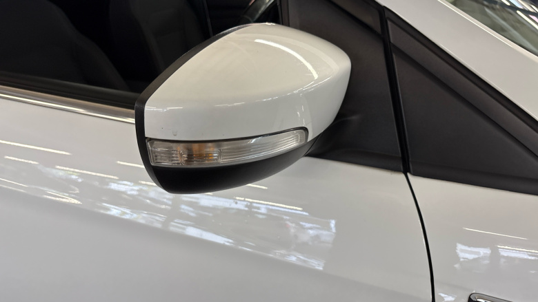Ford Kuga 1.5 TDCi Zetec 5dr Auto 2WD Diesel Estate